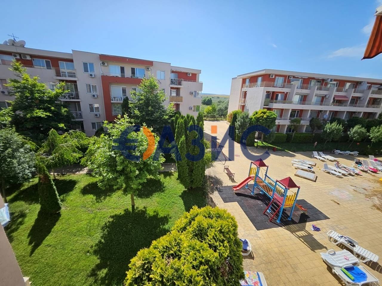 Продава се Едностаен апартамент в к.к. Слънчев бряг - 33 кв.м за 1016 €/кв.м - Снимка #14