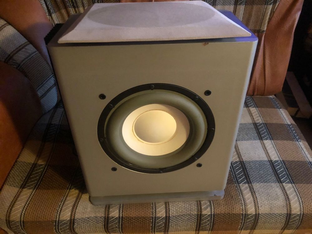 Subwoofer Eboda (5.1) si Serioux (5.1)