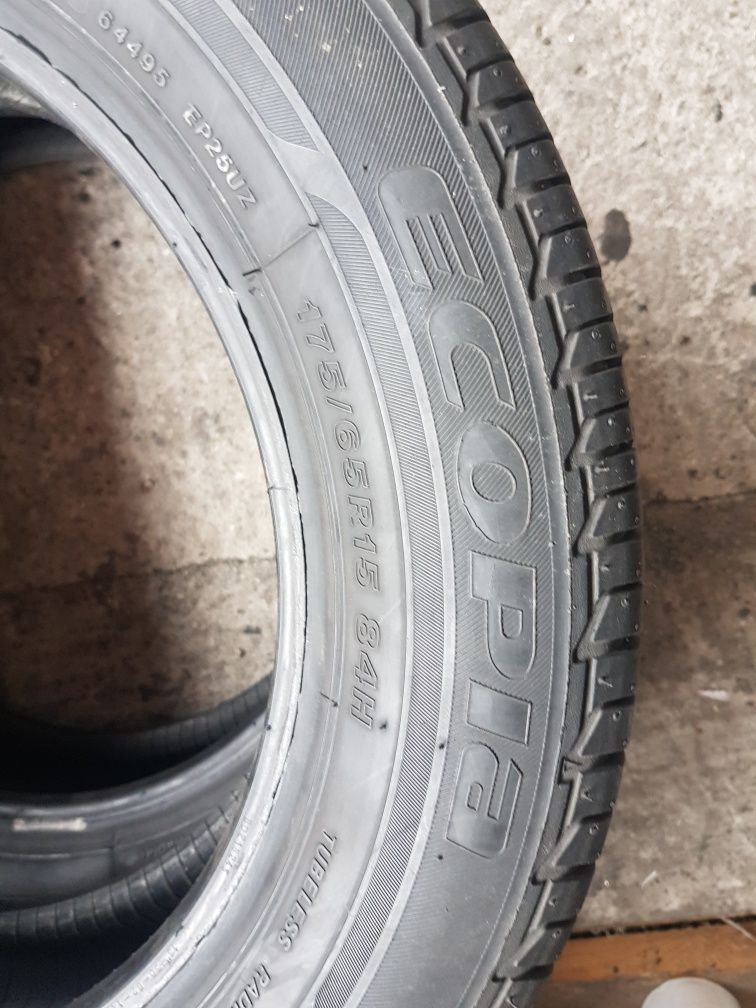 Bridgestone 175/65 R15 84H vară