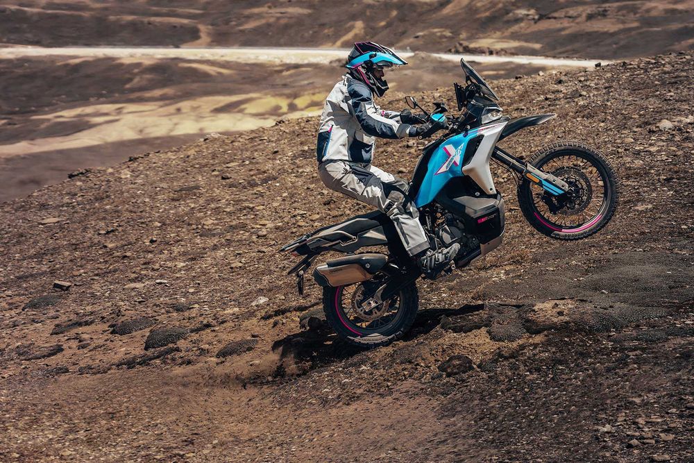 Новый мотоцикл CFMOTO 800MTX Тур-Эндуро