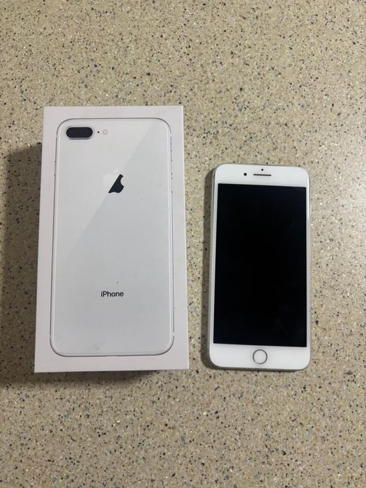 Telefon Iphone 8 plus