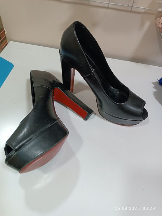 37 razmer tufli  b/u 50 000  sum