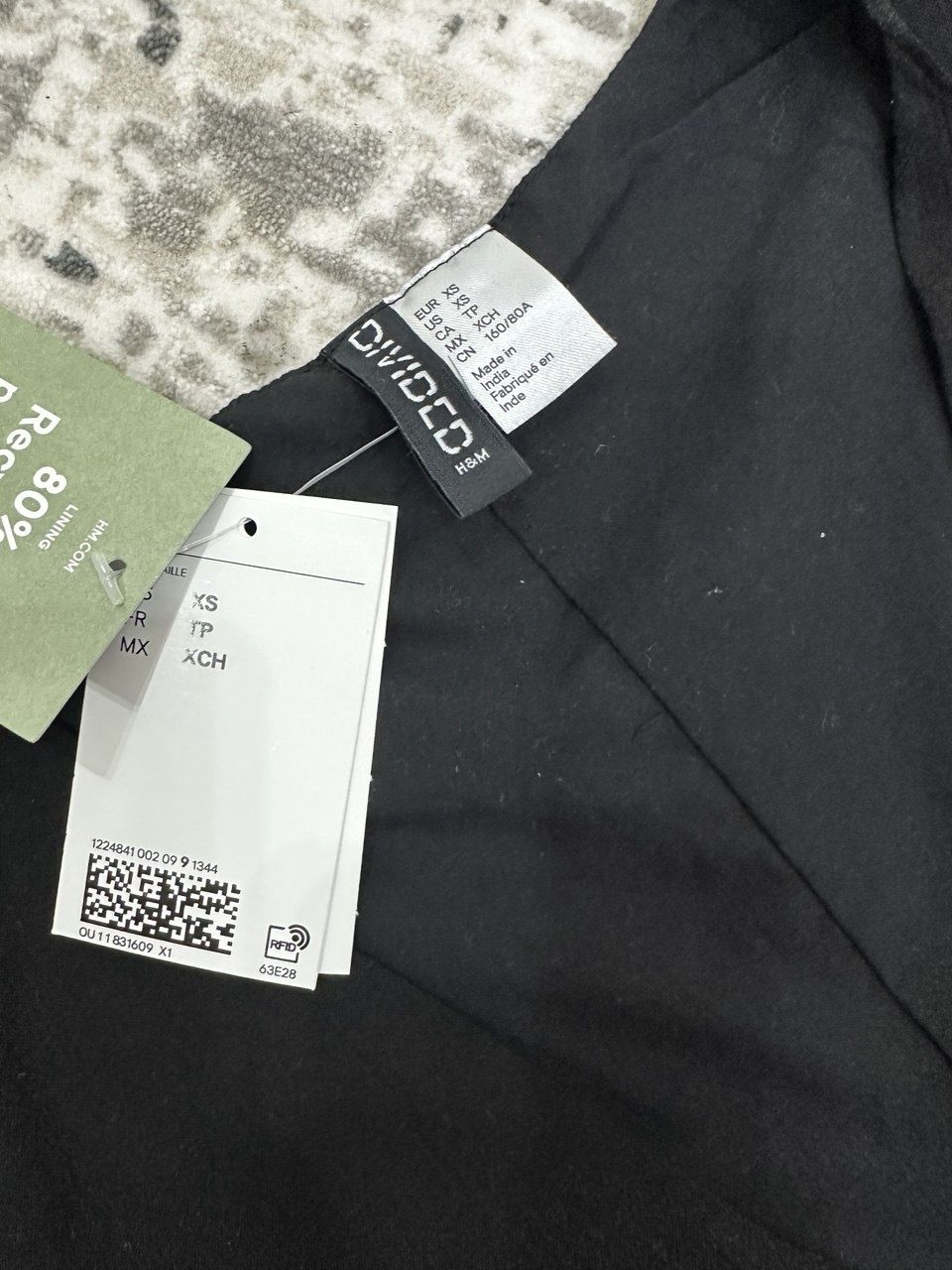 Платье из США от H&M, р-р XS новое.