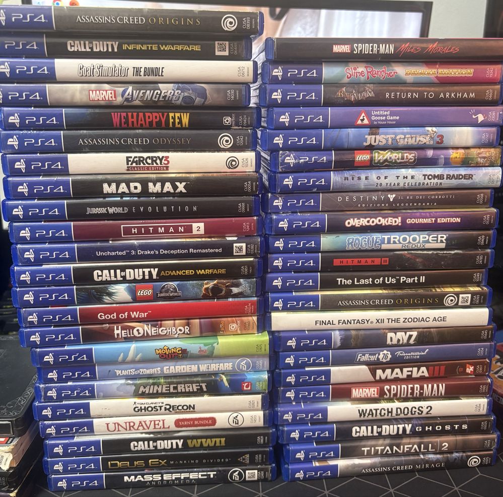 Vand jocuri ps4.