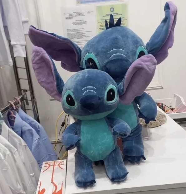 Stitch plus labubu