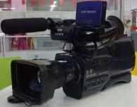 Продам цифровую камеру SONY 1000E