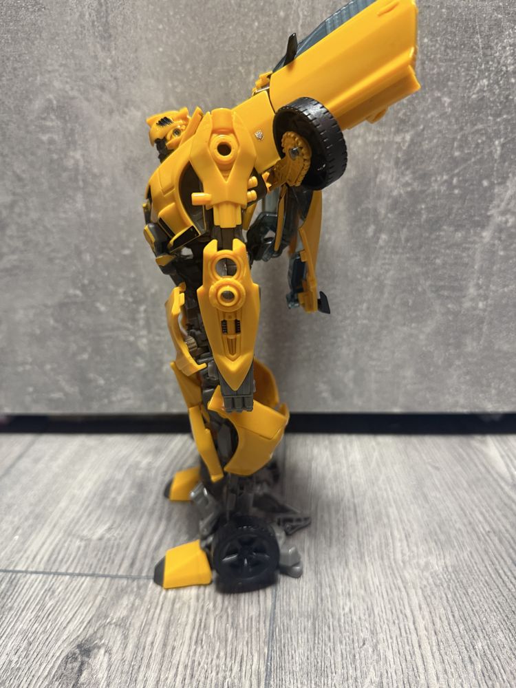 Transformers Dotm Leader Bumblebee