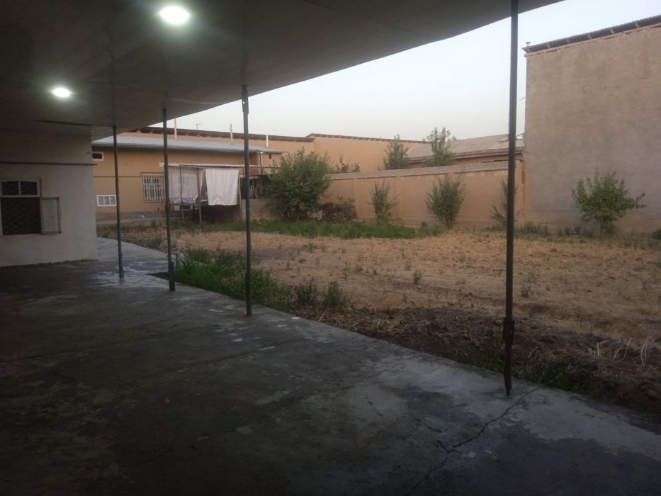 Кибрайда ховли ер сотилади Qibray xovli yer sotiladi