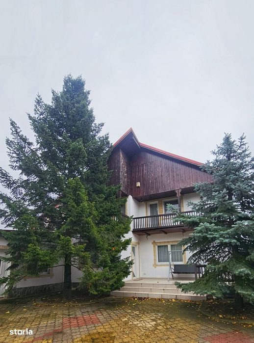 Casă individuală 4 camere, 280 mp, curte 1000 mp, complex –Domnești