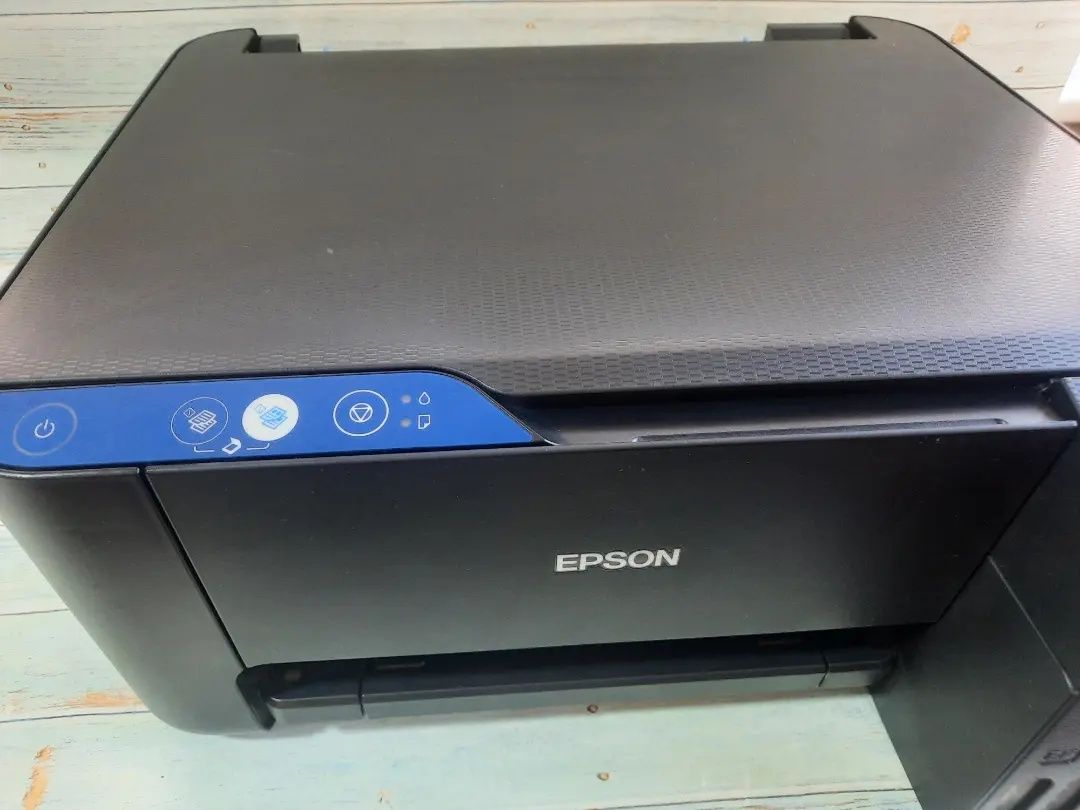 Продам цветной МФУ фотопринтер EPSON L3101