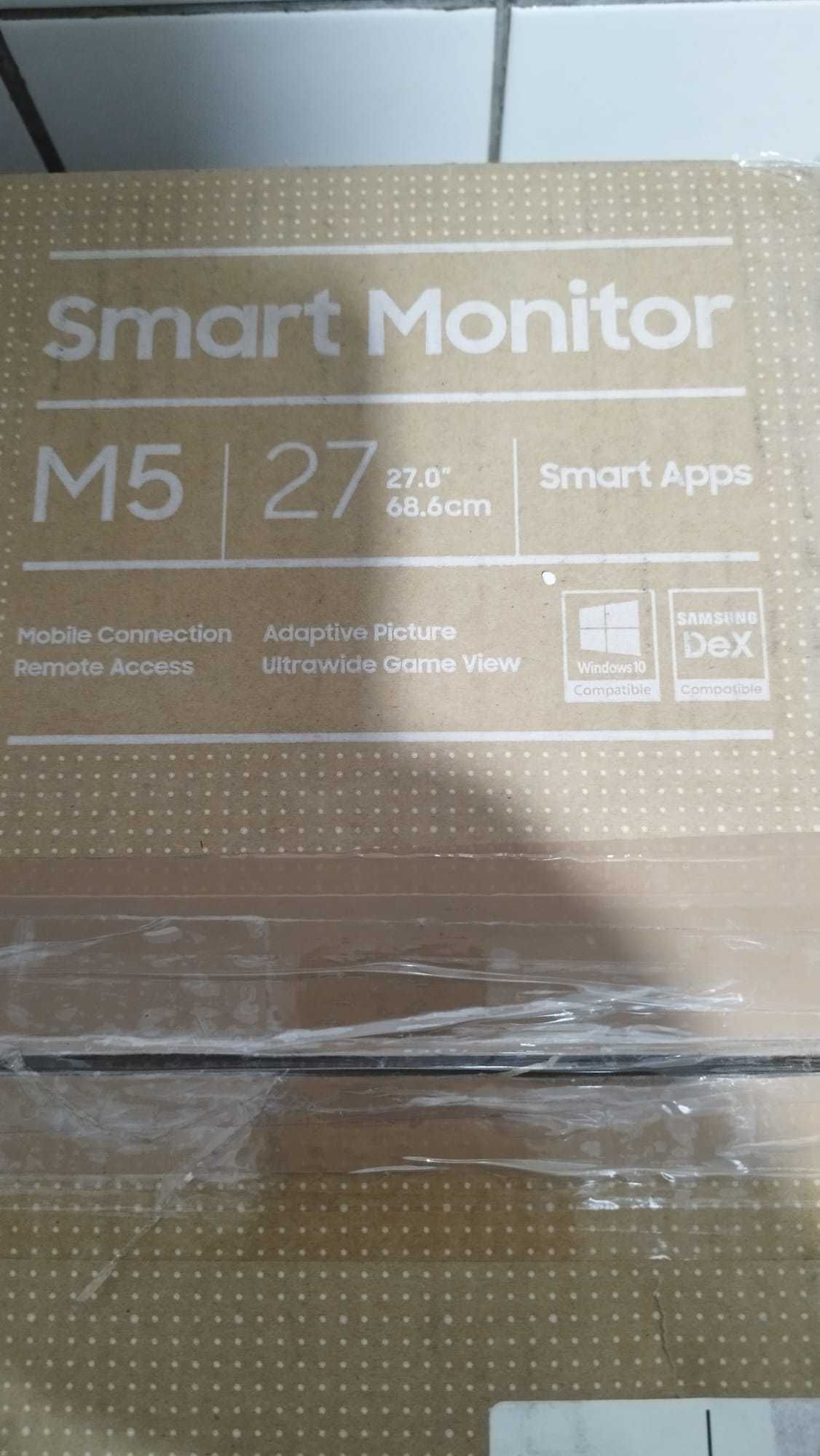 samsung M5 27" smart hub monitor