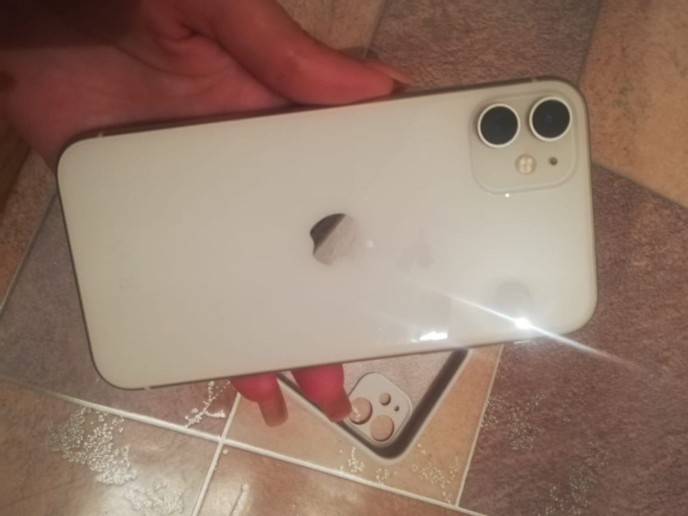 iPhone 11 прадам