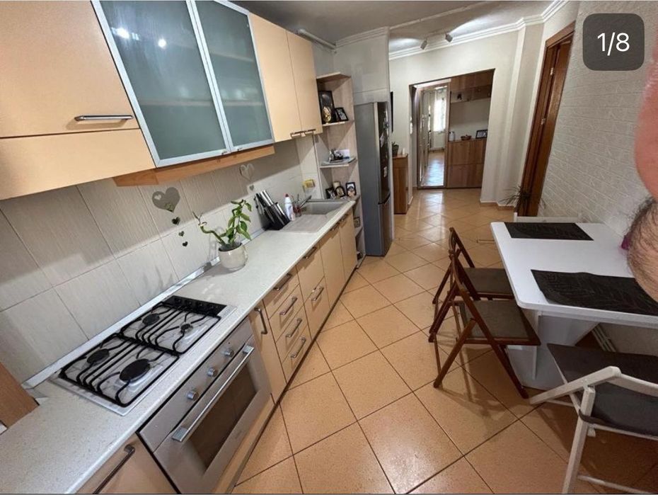 Apartament de închiriat