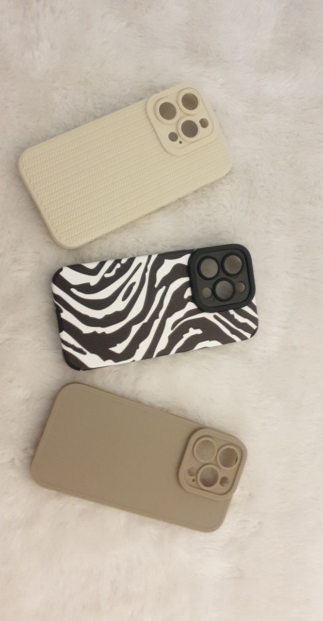 Huse noi noute impecabile iphone 14 pro textura zebra bej cremi