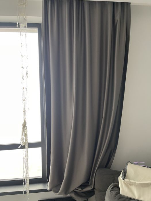 Продам шторы блэкаут Askona