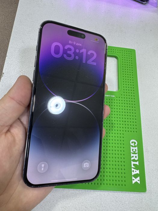 Продам Айфон 14 про Мах