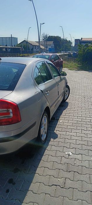 Vand Skoda Octavia II, 1.9 TDI, In stare buna.