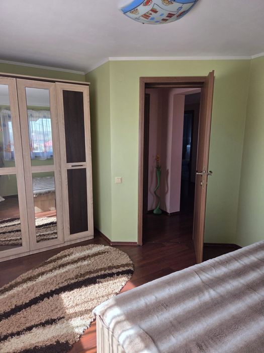 Casa La 17 km de Bacau