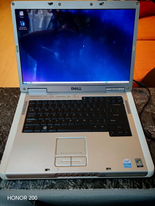 Laptop dell insipron 6400 retro