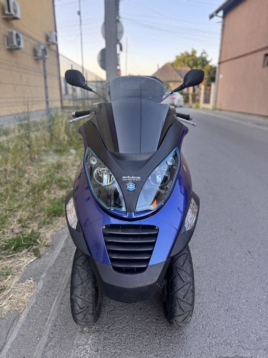 Piaggio MP3 125 Cat B
