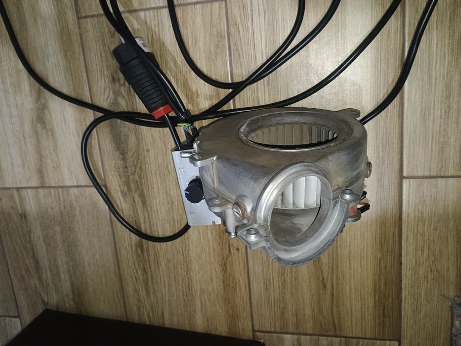 Suflantă ,Aerotermă ,Ventilator reglabil