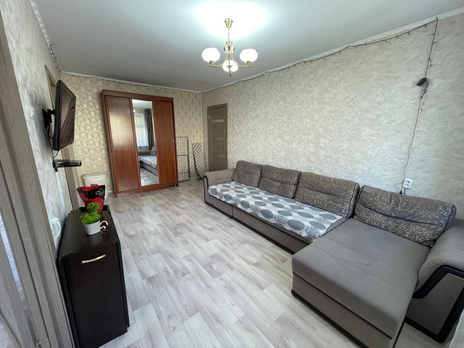 Продам 4-х комнатную квартиру