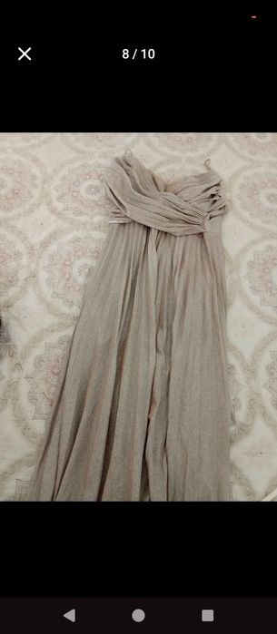 Официални рокли.