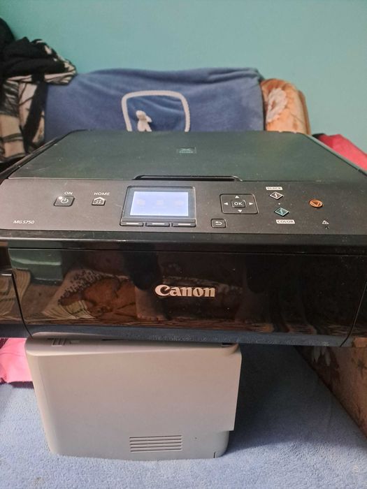Vand imprimanta Canon mg5750
