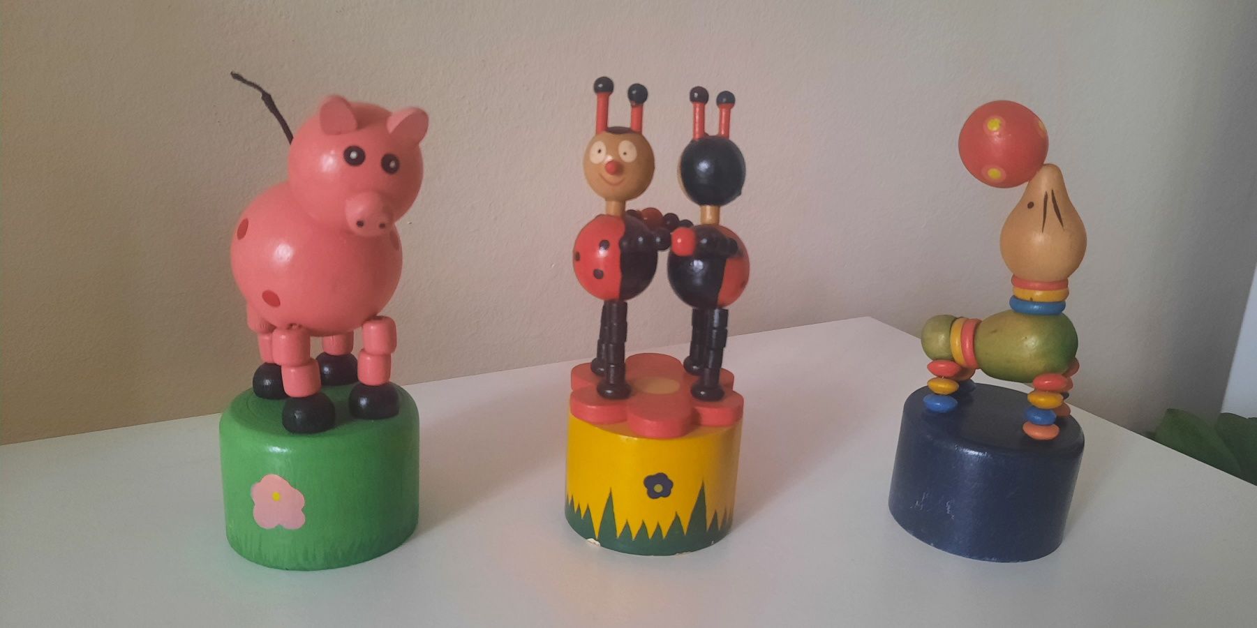Set jucării cu buton din lemn