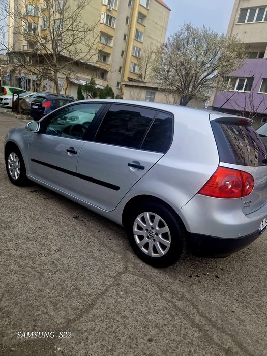 WV Golf 5  1.6 fsi