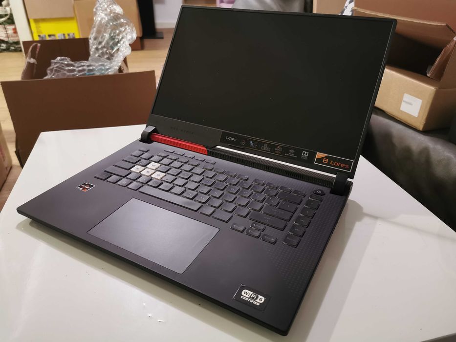 Dezmembrez Laptop Asus Rog Strix 15 G513
