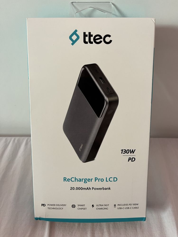 Външна батерия ttec ReCharger Pro LCD 20.000mAh PD 130W