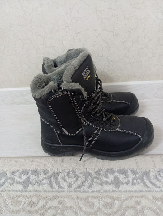 Спец обувь су жана