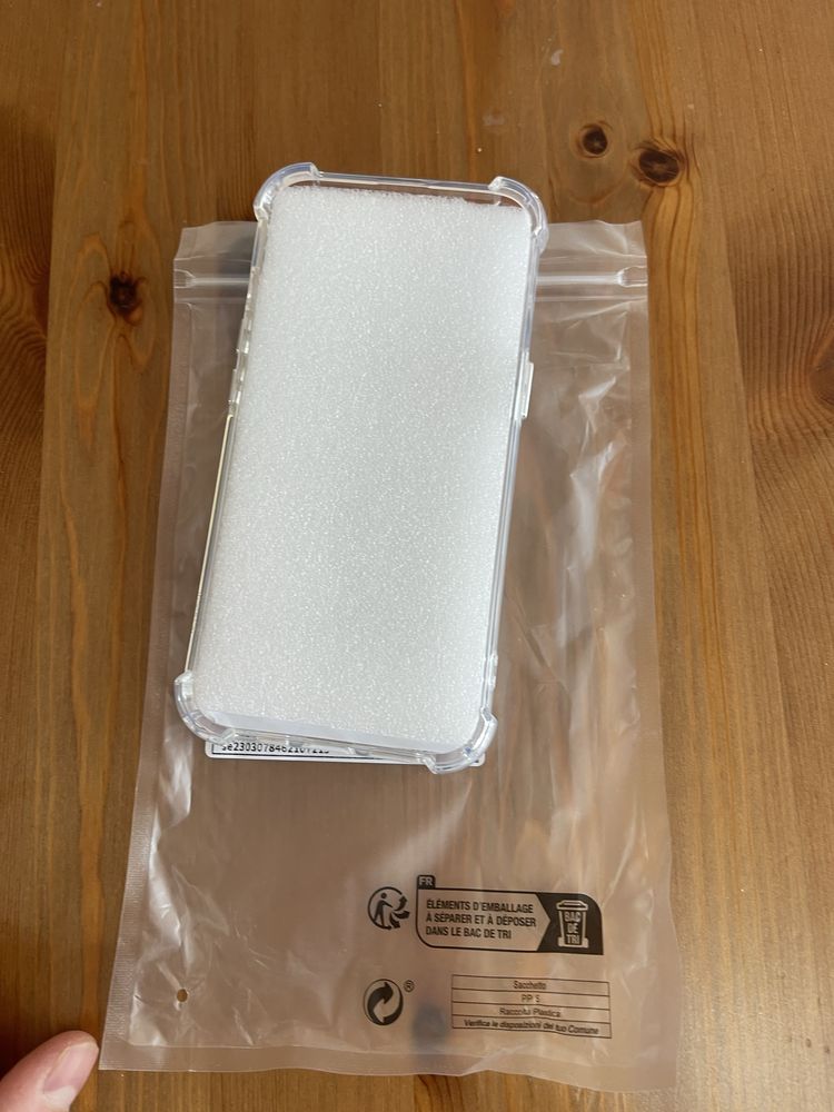 Калъфи за Iphone 14