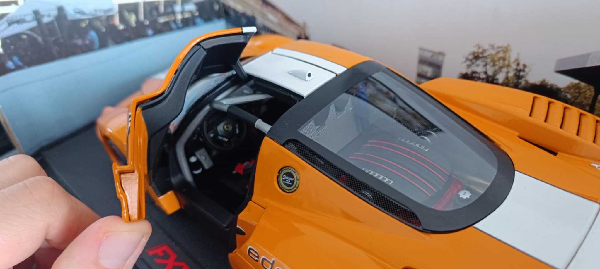 Macheta Ferrari FXX HW Elite 1/18