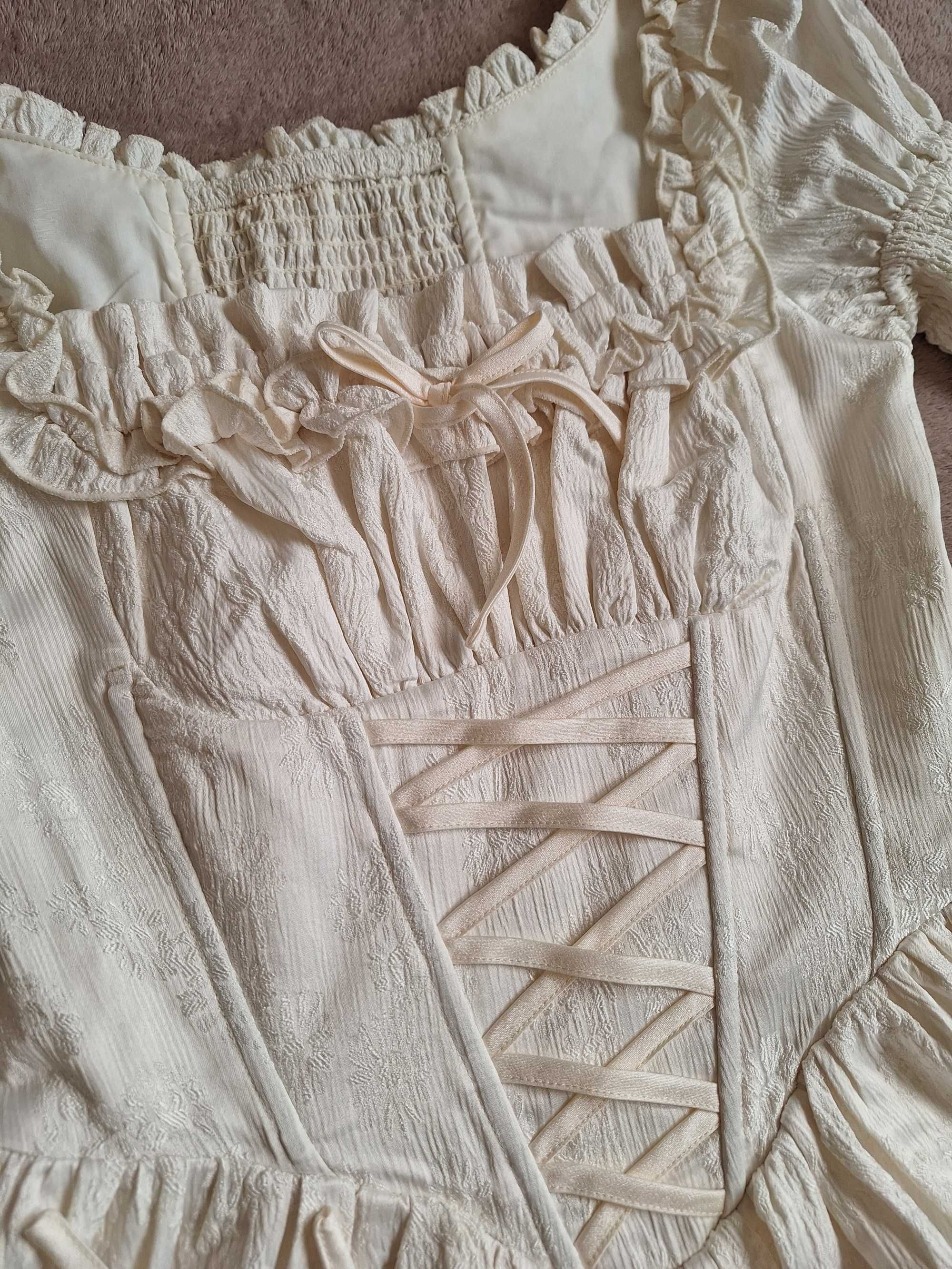 Оригинални, чисто нови LaceMade рокля и корсет