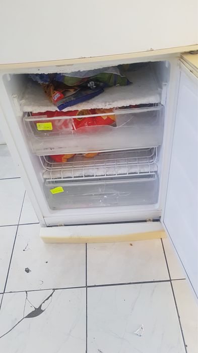 frigider cu congelator si congelator separat