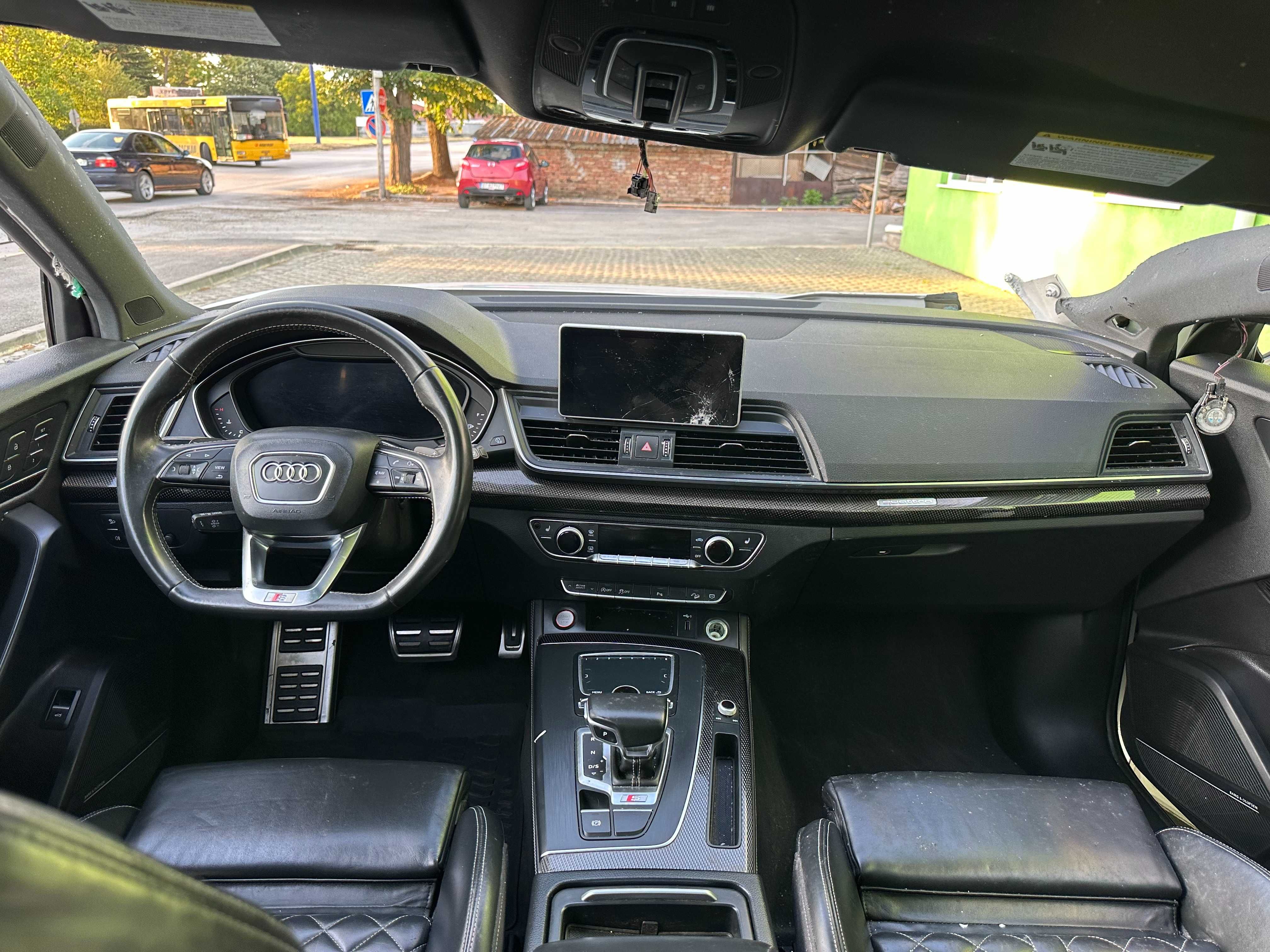 AUDI SQ5 3.0TFSI На Части