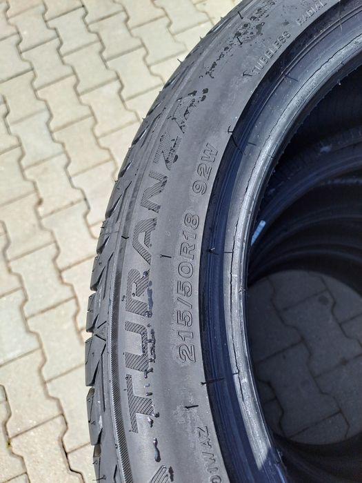 Vind 4 anvelope noi 215 x50x18 Brigestone Turanza