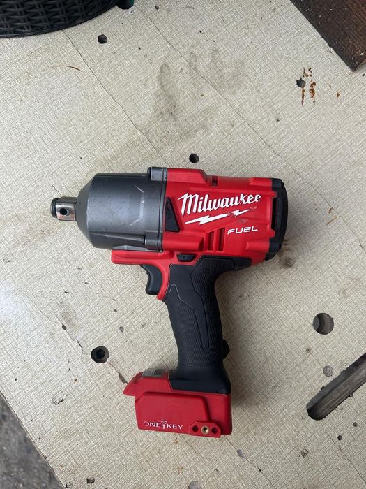 Impact roti Milwaukee M18 ONEFHIWF34