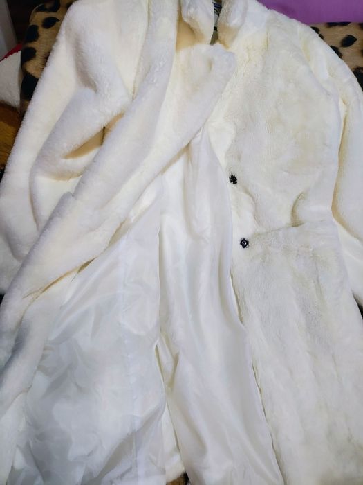 Промоция!!/Ново /Дамско пухено палто+подарък плюшен шал