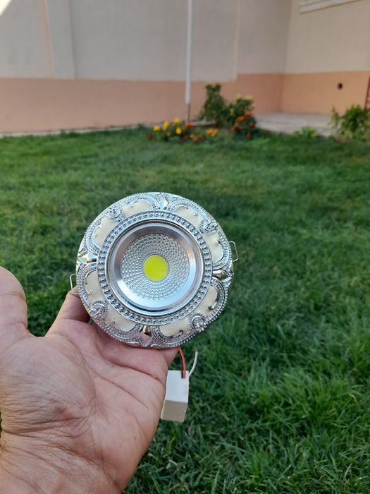 Галогенная лед лампа декоративная вариант очень красива смотрится