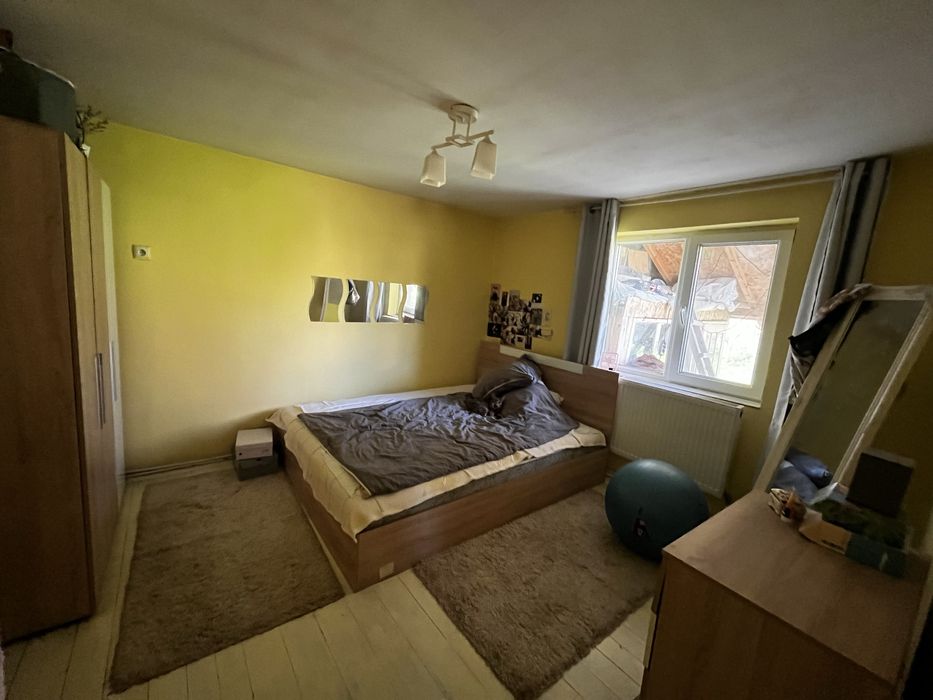 Продава се къща в гр. Главиница