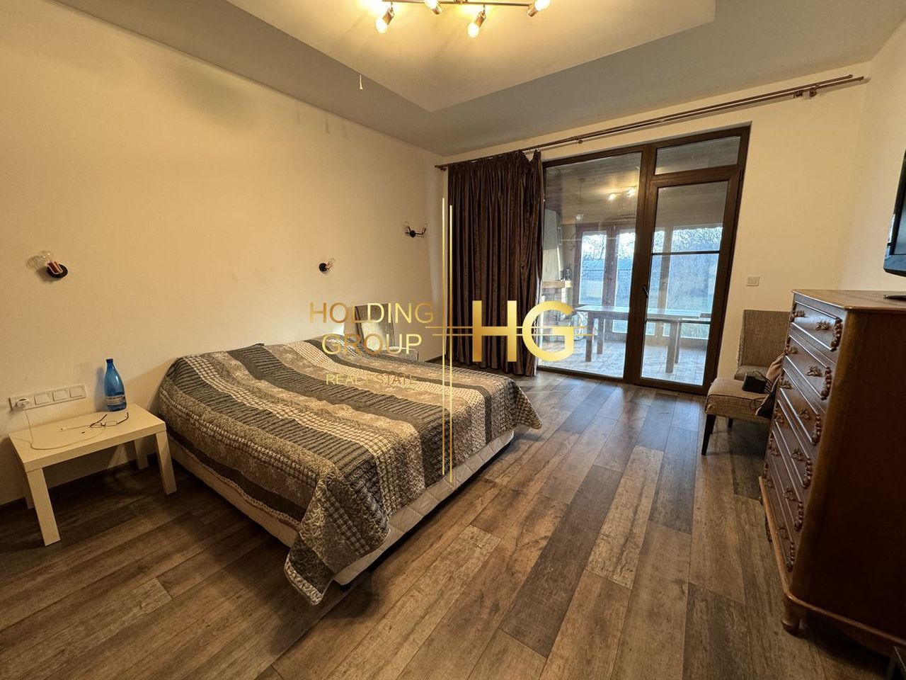 Продава се Къща в с. Приморци, Област Добрич - 300 кв.м за 727 €/кв.м - Снимка #8