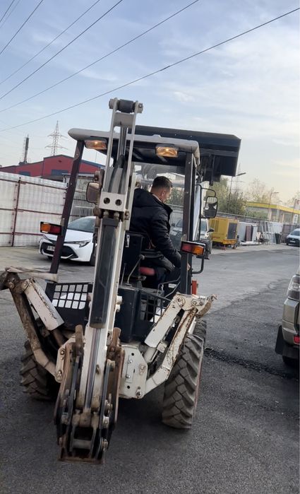 Bobcat B100 minibuldo