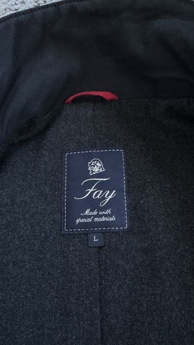 Ново мъжко шикозно палто Fay размер L