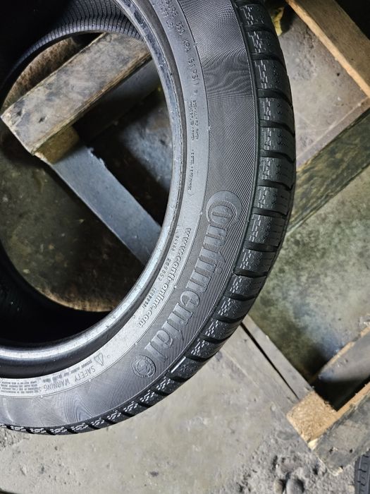 2 anvelope iarna 225 50 17 Continental