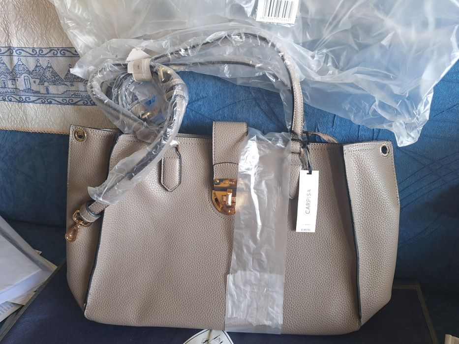 Нова Година - Разпродажба на чанти