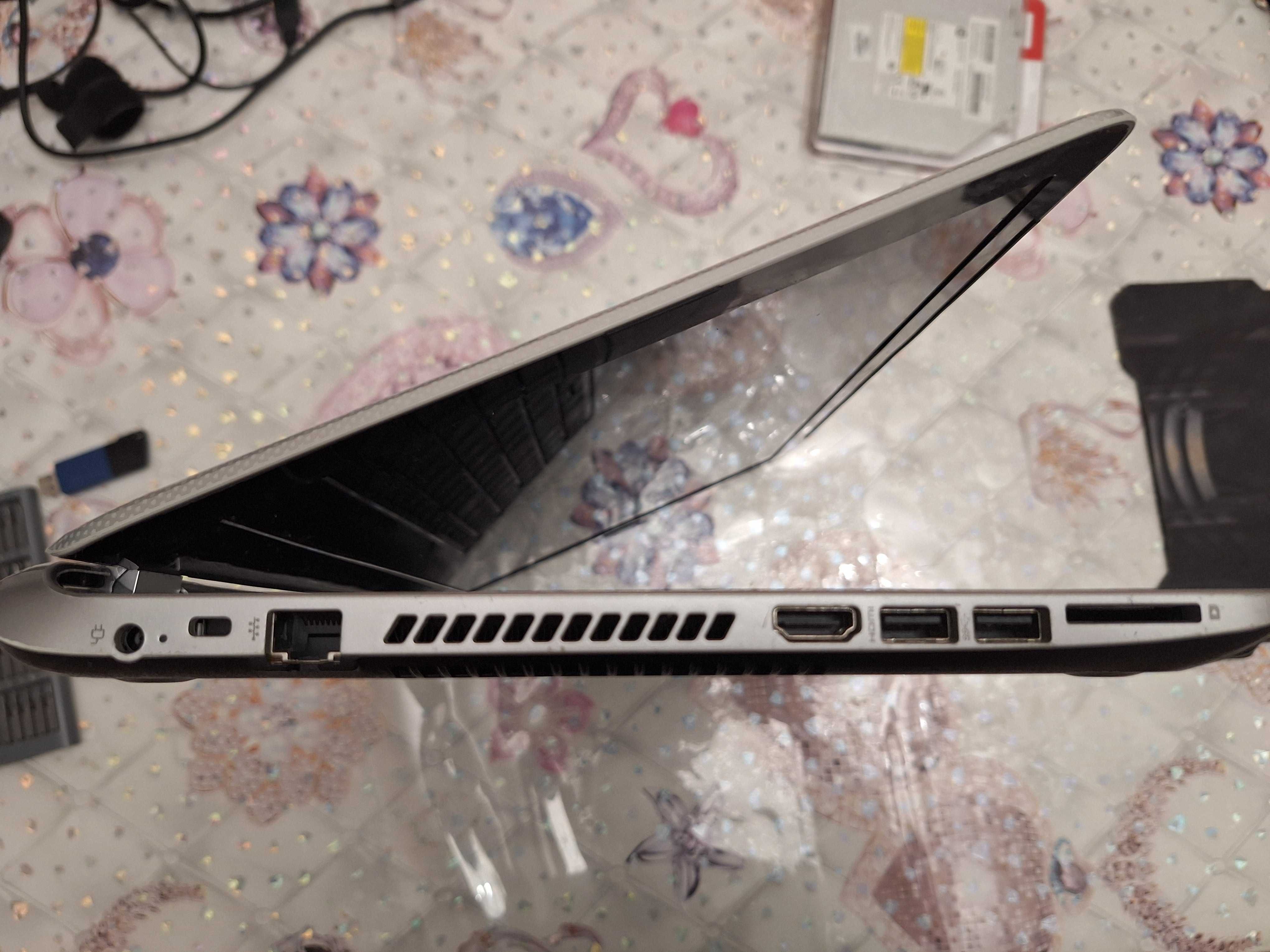 Ноутбук ультрабук Hp A10-4655M cpu 2.0 Ghz  4-х ядер в идеале