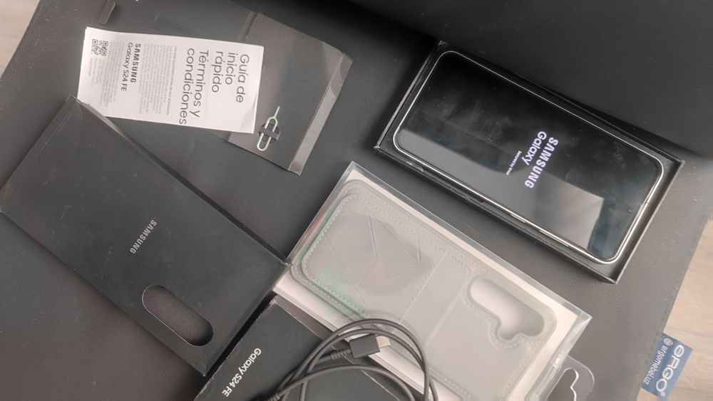 Samsung s 24 Fe новый полный комплект продажа или обмен есть Xiaomi mi